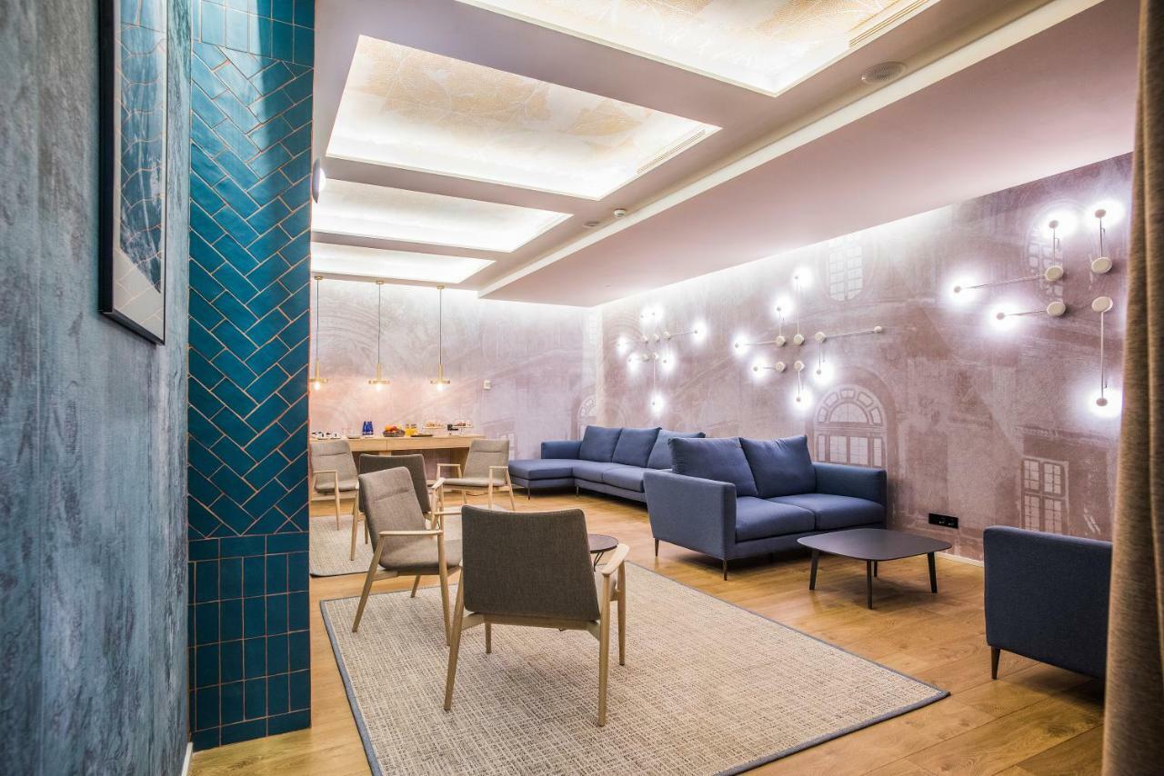 Sleep&Fly Hotel El Prat de Llobregat Luaran gambar